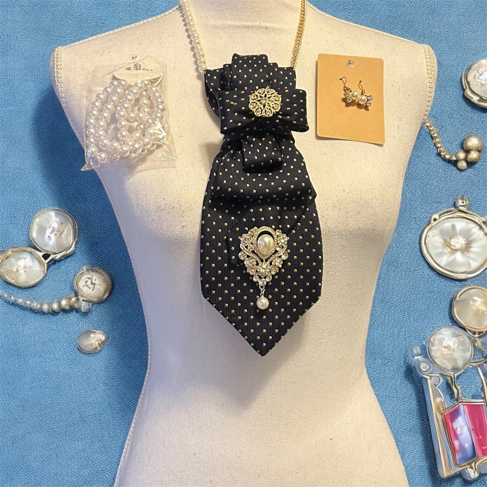 Via Veneto Navy Gold Pin Dot Silk Tie Necklace Brooch Set Pearl Earring Bracelet